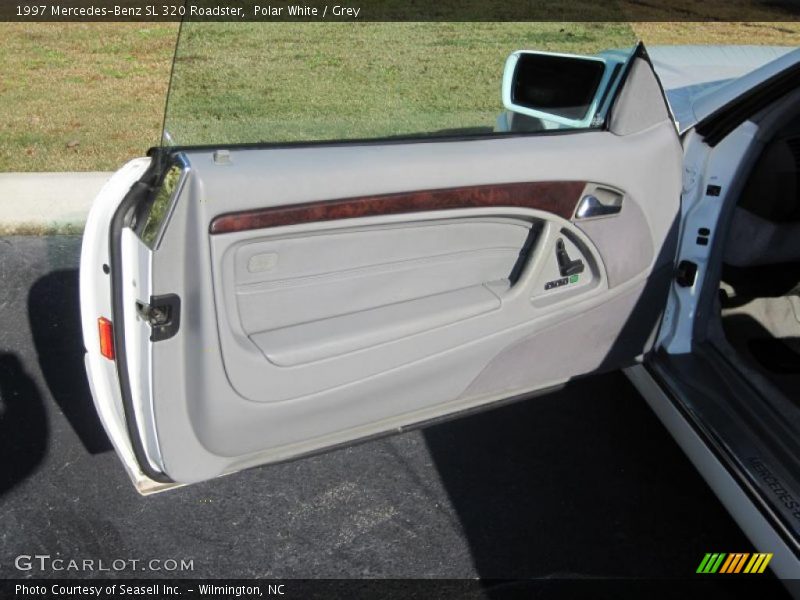 Polar White / Grey 1997 Mercedes-Benz SL 320 Roadster