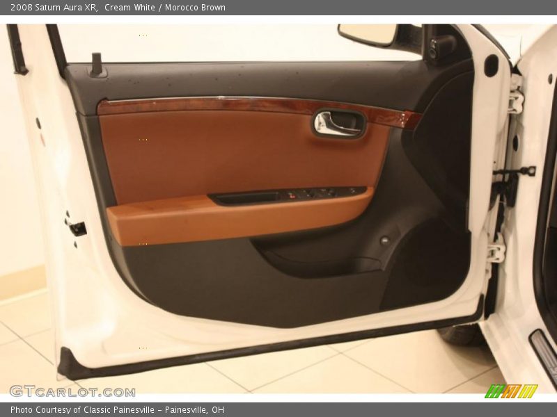 Cream White / Morocco Brown 2008 Saturn Aura XR