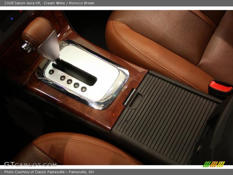 Cream White / Morocco Brown 2008 Saturn Aura XR