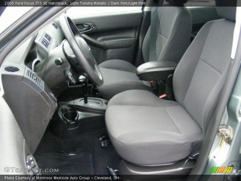  2005 Focus ZX5 SE Hatchback Dark Flint/Light Flint Interior