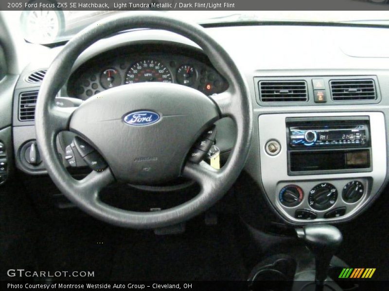 Light Tundra Metallic / Dark Flint/Light Flint 2005 Ford Focus ZX5 SE Hatchback