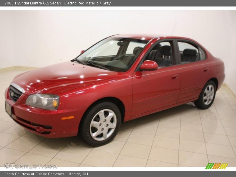 Electric Red Metallic / Gray 2005 Hyundai Elantra GLS Sedan