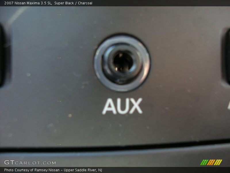 Super Black / Charcoal 2007 Nissan Maxima 3.5 SL