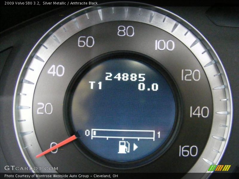 Silver Metallic / Anthracite Black 2009 Volvo S80 3.2
