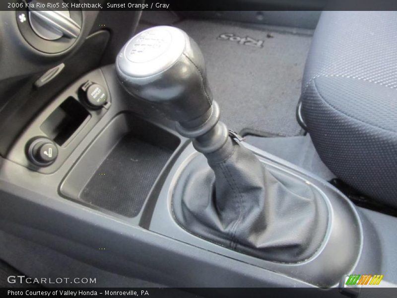  2006 Rio Rio5 SX Hatchback 5 Speed Manual Shifter