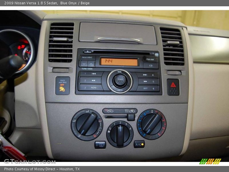 Blue Onyx / Beige 2009 Nissan Versa 1.8 S Sedan