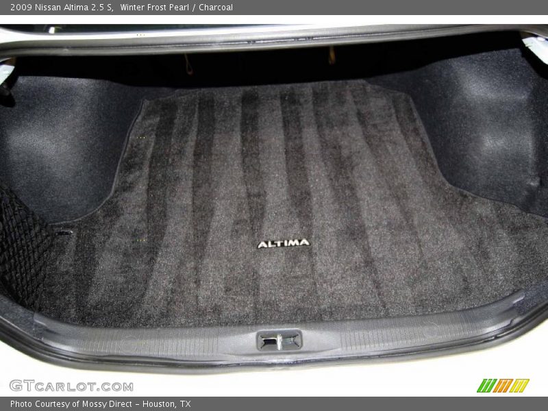 Winter Frost Pearl / Charcoal 2009 Nissan Altima 2.5 S