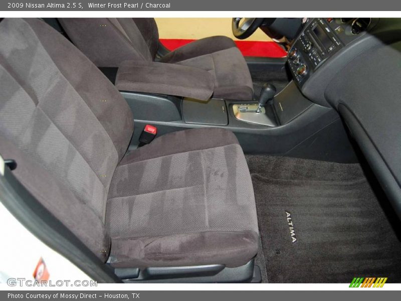 Winter Frost Pearl / Charcoal 2009 Nissan Altima 2.5 S