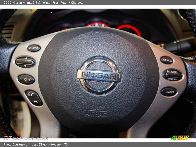 Winter Frost Pearl / Charcoal 2009 Nissan Altima 2.5 S