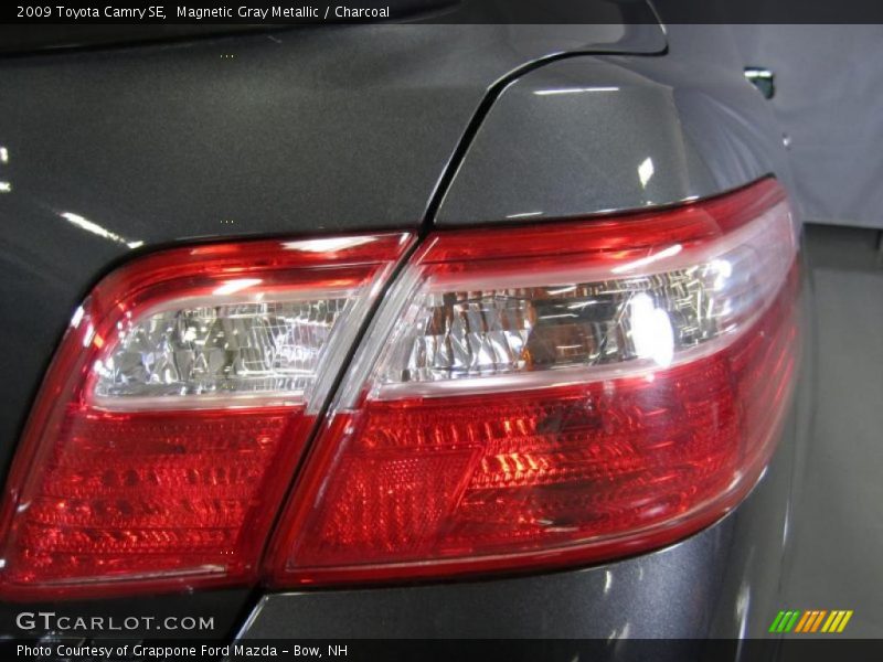Magnetic Gray Metallic / Charcoal 2009 Toyota Camry SE
