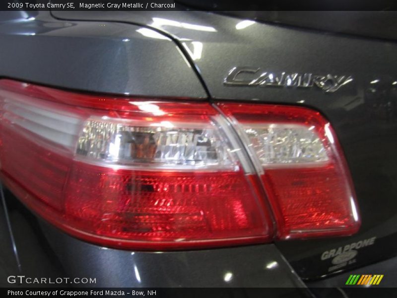 Magnetic Gray Metallic / Charcoal 2009 Toyota Camry SE