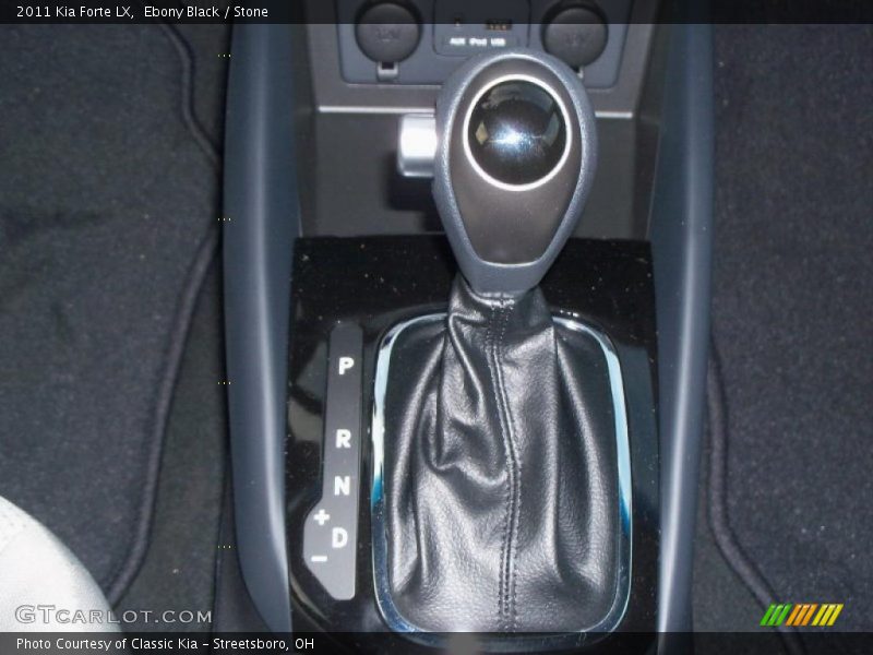 Ebony Black / Stone 2011 Kia Forte LX