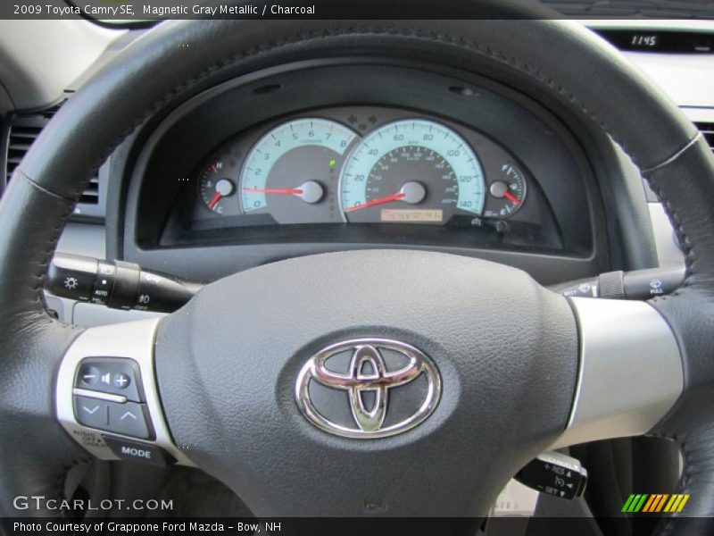 Magnetic Gray Metallic / Charcoal 2009 Toyota Camry SE