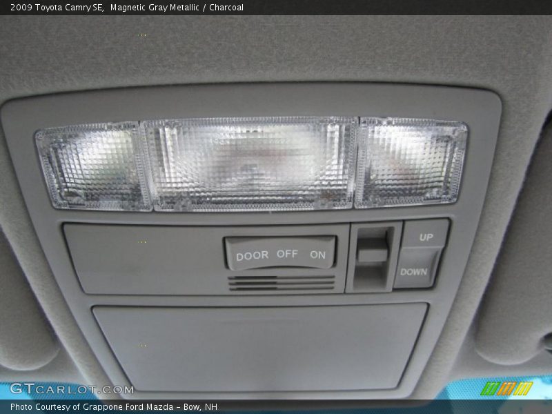 Magnetic Gray Metallic / Charcoal 2009 Toyota Camry SE