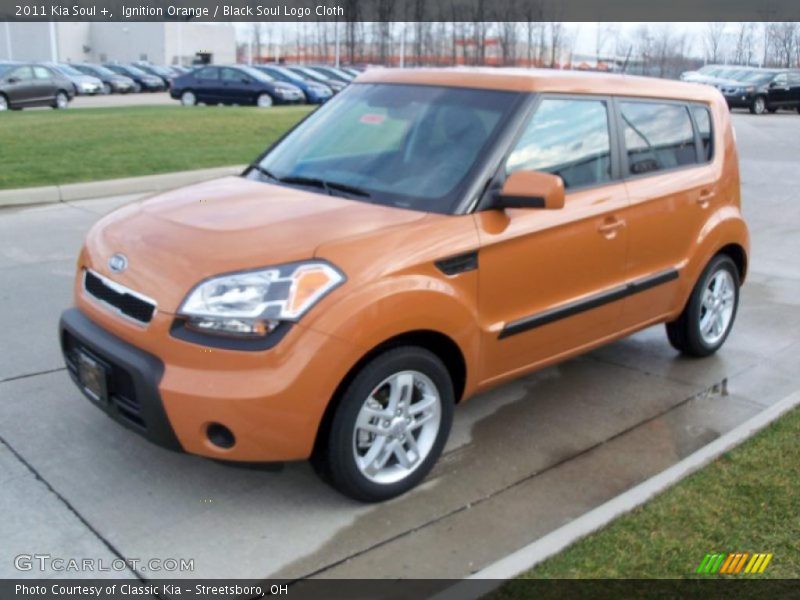 Ignition Orange / Black Soul Logo Cloth 2011 Kia Soul +