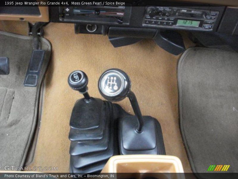 1995 Wrangler Rio Grande 4x4 5 Speed Manual Shifter