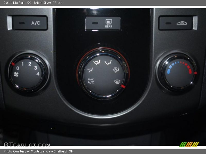Bright Silver / Black 2011 Kia Forte SX