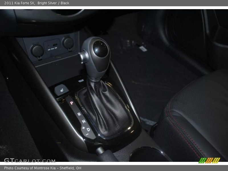 Bright Silver / Black 2011 Kia Forte SX