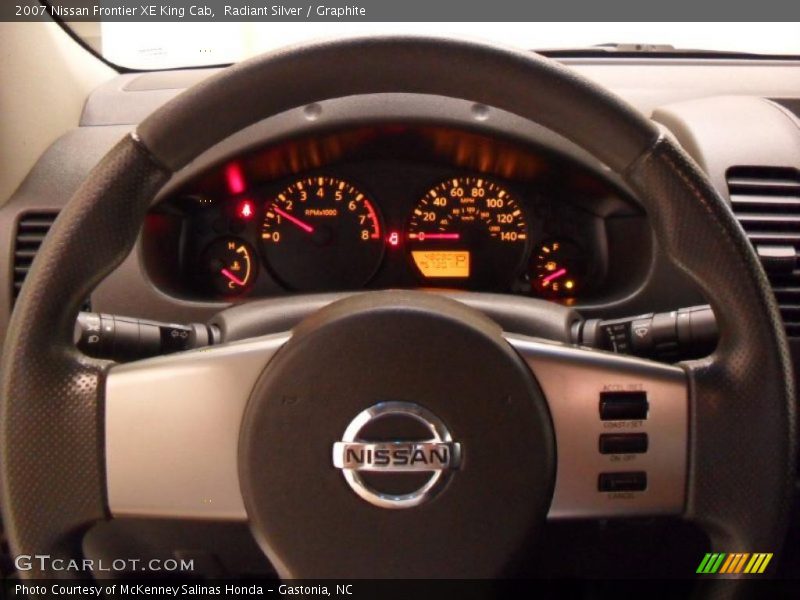 Radiant Silver / Graphite 2007 Nissan Frontier XE King Cab