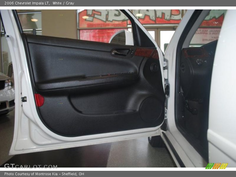White / Gray 2006 Chevrolet Impala LT