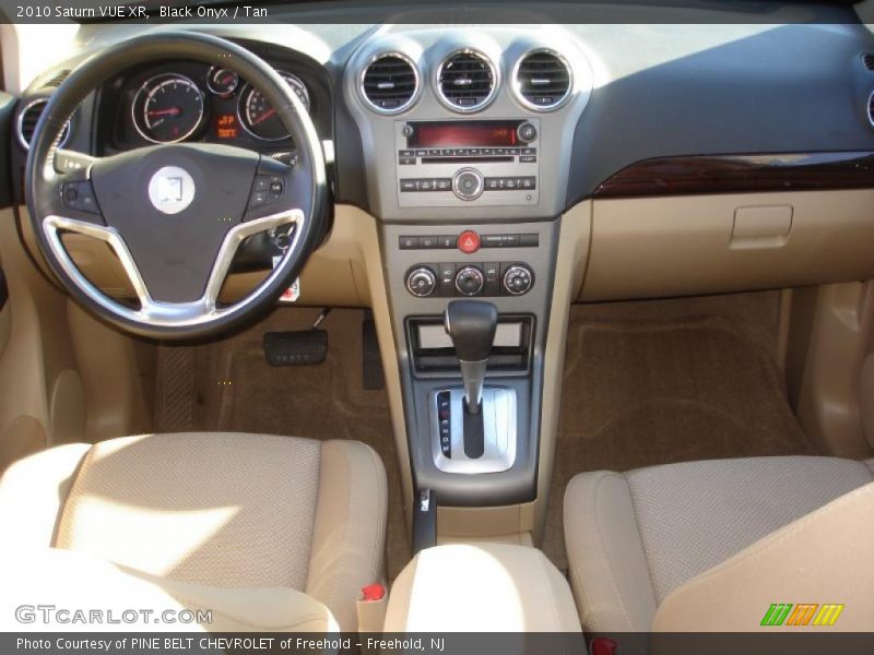 Black Onyx / Tan 2010 Saturn VUE XR