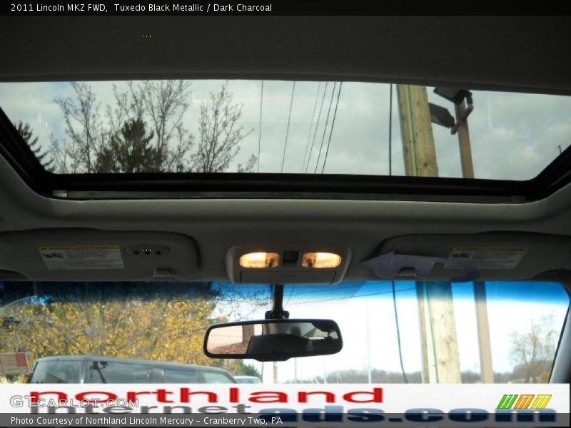 Tuxedo Black Metallic / Dark Charcoal 2011 Lincoln MKZ FWD