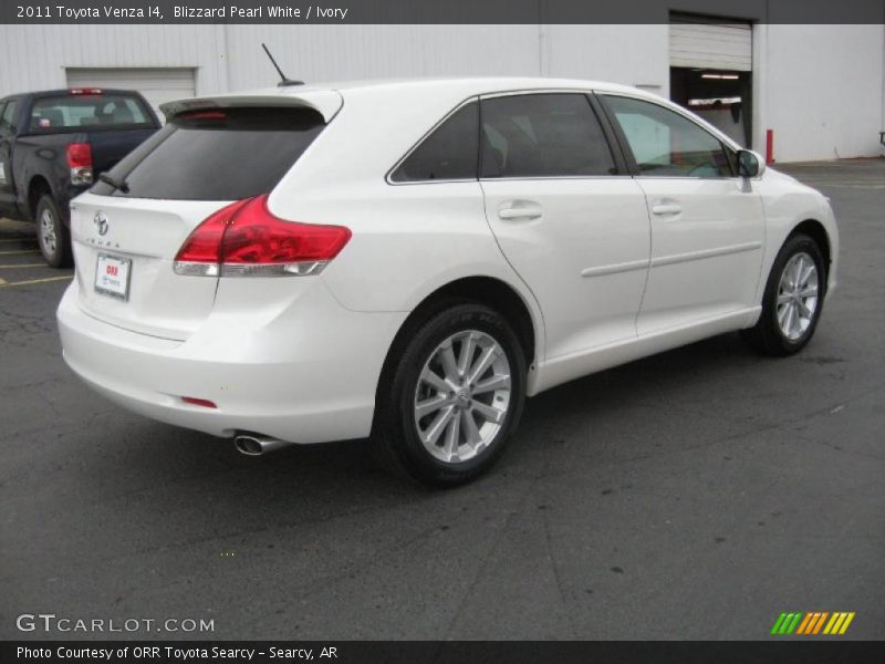 Blizzard Pearl White / Ivory 2011 Toyota Venza I4