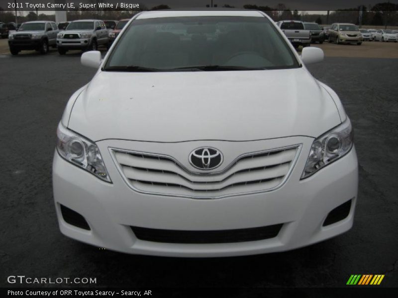 Super White / Bisque 2011 Toyota Camry LE