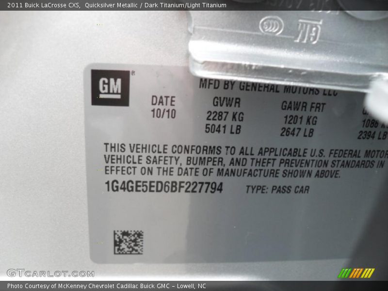 Quicksilver Metallic / Dark Titanium/Light Titanium 2011 Buick LaCrosse CXS