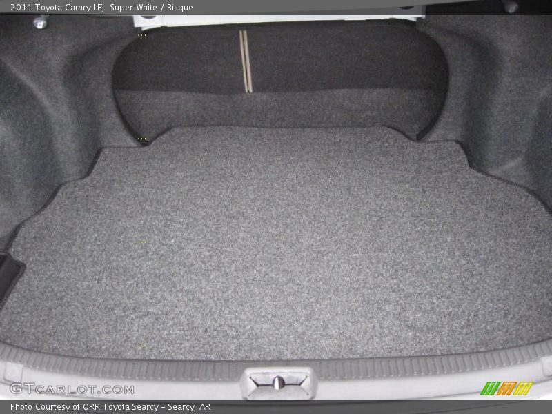 Super White / Bisque 2011 Toyota Camry LE