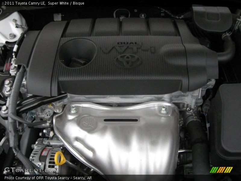 Super White / Bisque 2011 Toyota Camry LE
