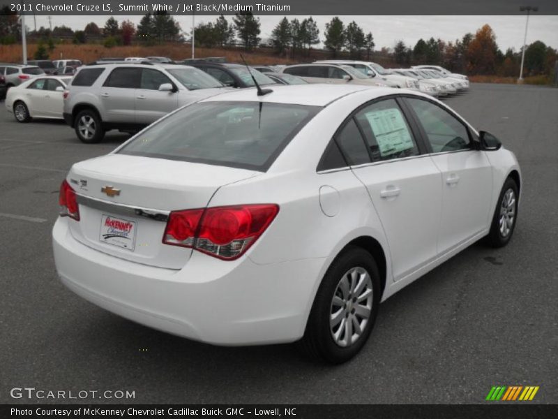 Summit White / Jet Black/Medium Titanium 2011 Chevrolet Cruze LS