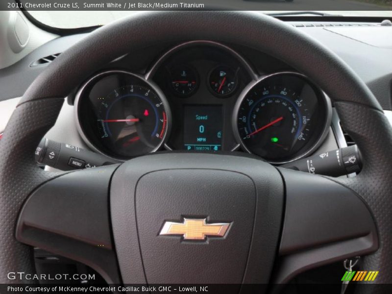 Summit White / Jet Black/Medium Titanium 2011 Chevrolet Cruze LS