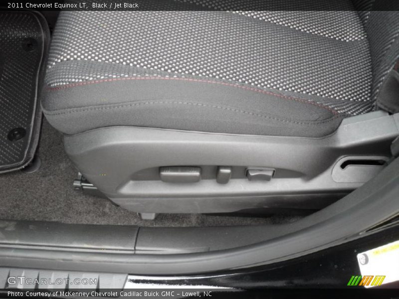 Black / Jet Black 2011 Chevrolet Equinox LT
