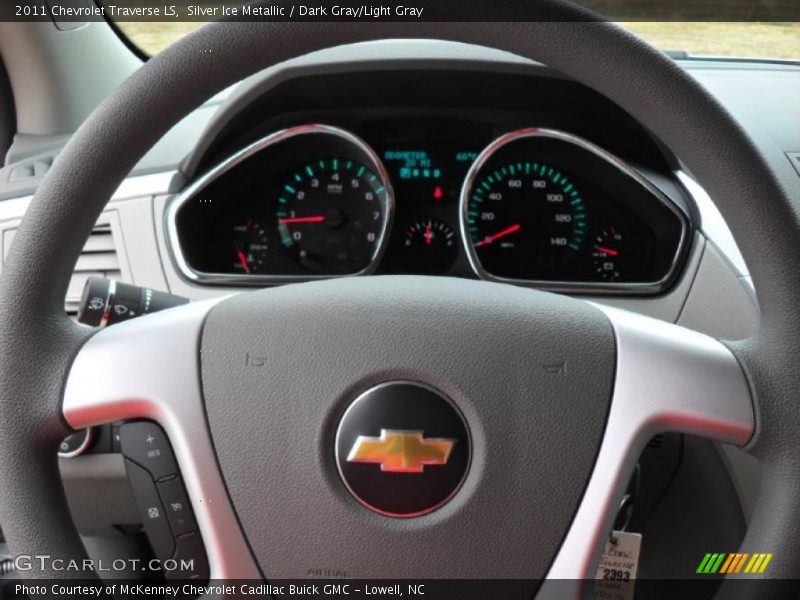  2011 Traverse LS Steering Wheel