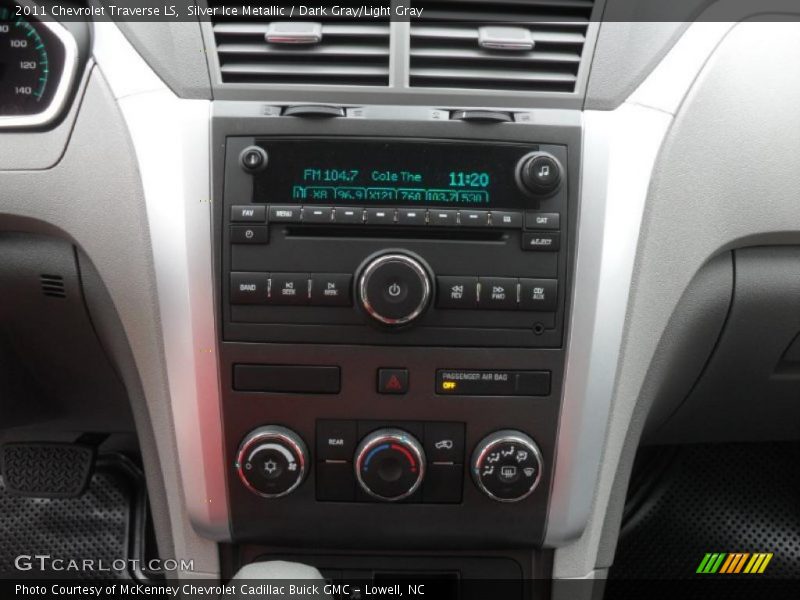 Controls of 2011 Traverse LS