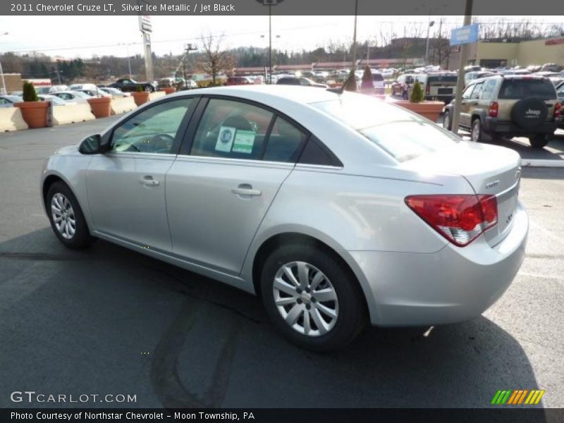 Silver Ice Metallic / Jet Black 2011 Chevrolet Cruze LT
