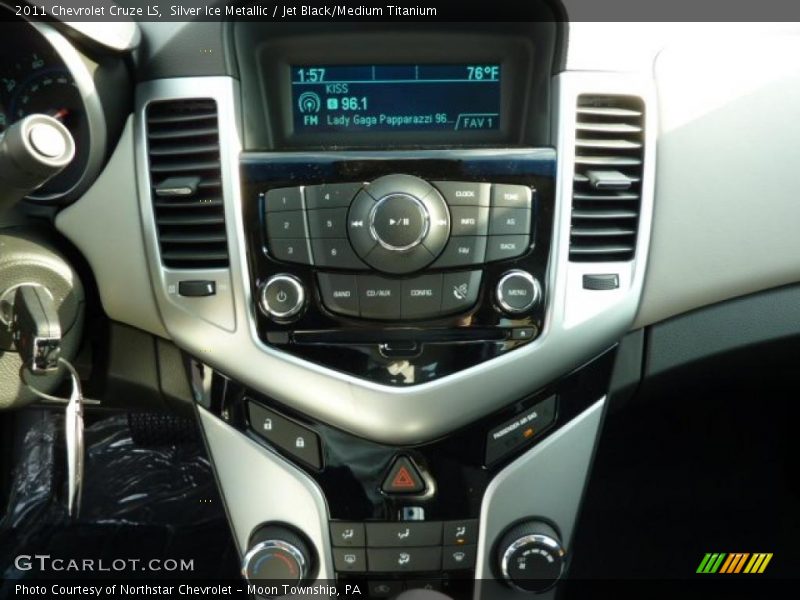 Silver Ice Metallic / Jet Black/Medium Titanium 2011 Chevrolet Cruze LS