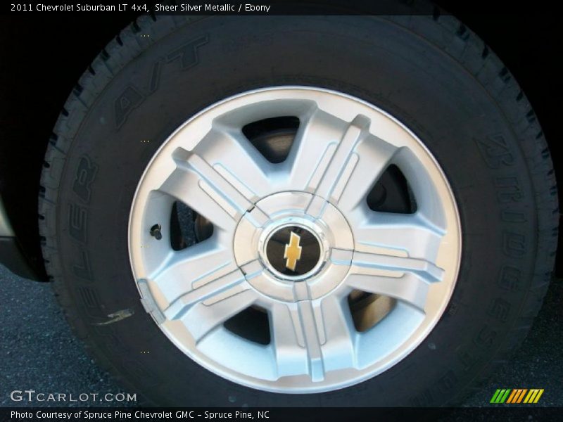 Sheer Silver Metallic / Ebony 2011 Chevrolet Suburban LT 4x4