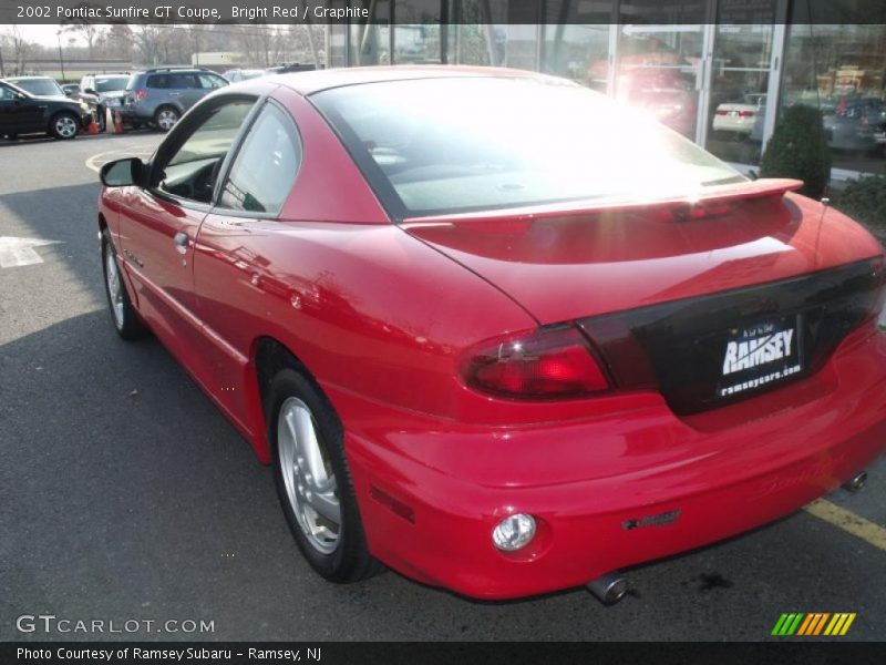 Bright Red / Graphite 2002 Pontiac Sunfire GT Coupe