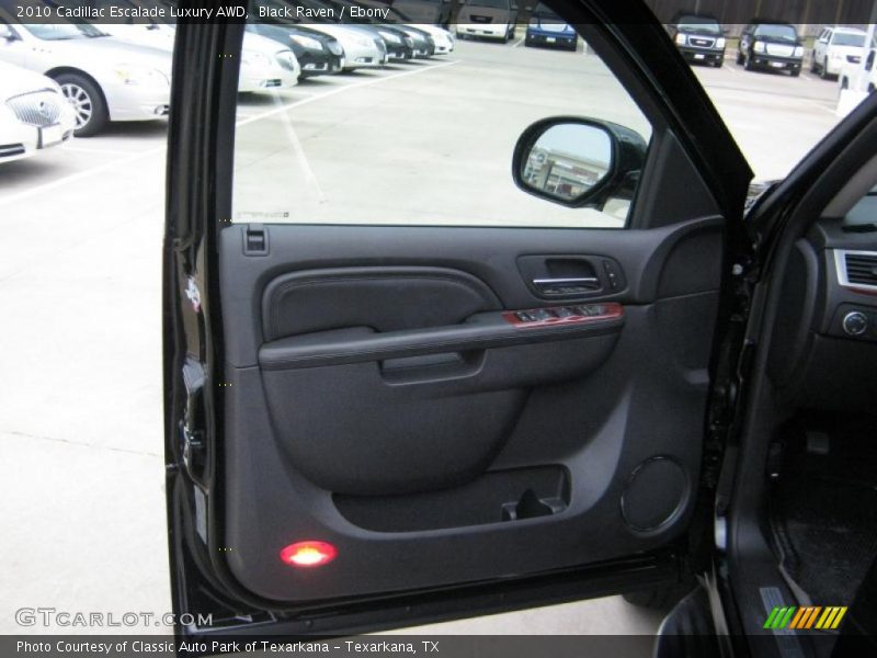 Black Raven / Ebony 2010 Cadillac Escalade Luxury AWD