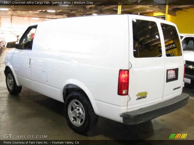 Summit White / Medium Gray 2005 Chevrolet Astro Cargo Van