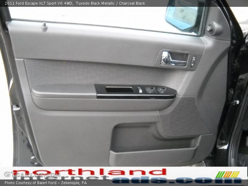 Tuxedo Black Metallic / Charcoal Black 2011 Ford Escape XLT Sport V6 4WD
