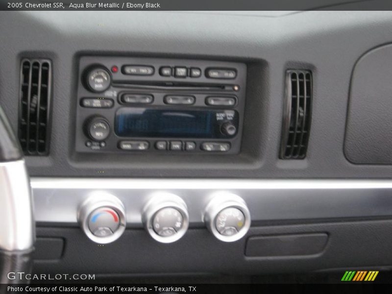 Aqua Blur Metallic / Ebony Black 2005 Chevrolet SSR