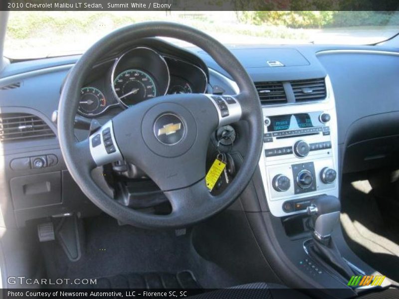 Summit White / Ebony 2010 Chevrolet Malibu LT Sedan