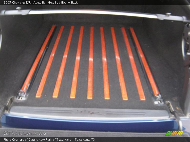  2005 SSR  Ebony Black Interior