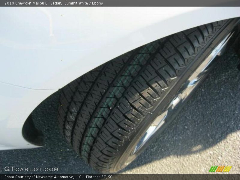 Summit White / Ebony 2010 Chevrolet Malibu LT Sedan