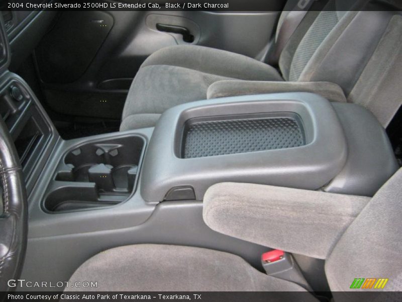 Black / Dark Charcoal 2004 Chevrolet Silverado 2500HD LS Extended Cab