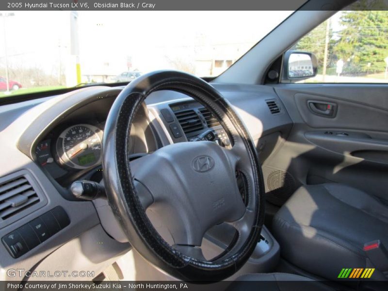 Obsidian Black / Gray 2005 Hyundai Tucson LX V6