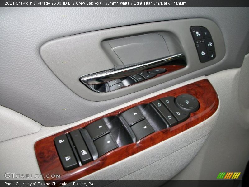 Summit White / Light Titanium/Dark Titanium 2011 Chevrolet Silverado 2500HD LTZ Crew Cab 4x4